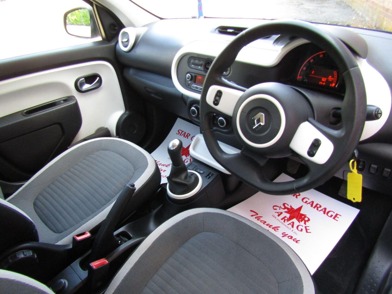 Used Renault Twingo 2016 for sale - 75670703: Photo 9