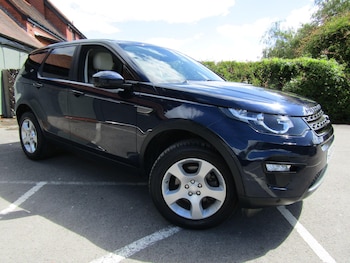 Used Land Rover Discovery Sport 2016 for sale - 78586325: Photo