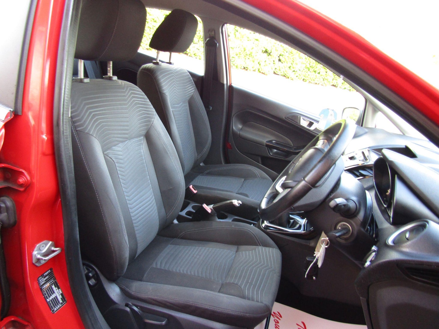 Used Ford Fiesta 2013 for sale - 76318049: Photo 11