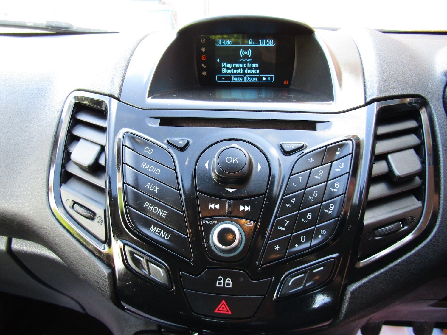 Used Ford Fiesta 2013 for sale - 76318049: Photo 16