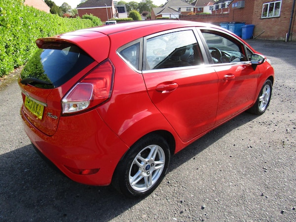 Used Ford Fiesta 2013 for sale - 76318049: Photo 8