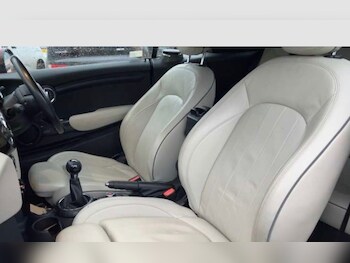 Used MINI Convertible 2016 for sale - 77342918: Photo