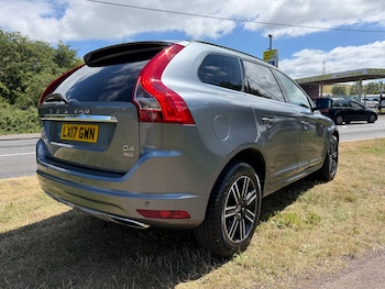 Used Volvo XC60 2017 for sale - 79057518: Photo