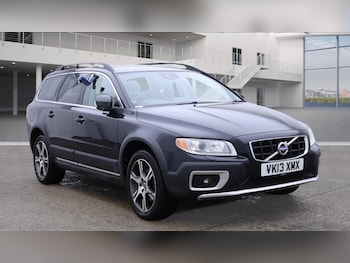 2013 (13) - D4 [163] SE Lux 5dr Geartronic [Sat Nav] 9 SERVICES