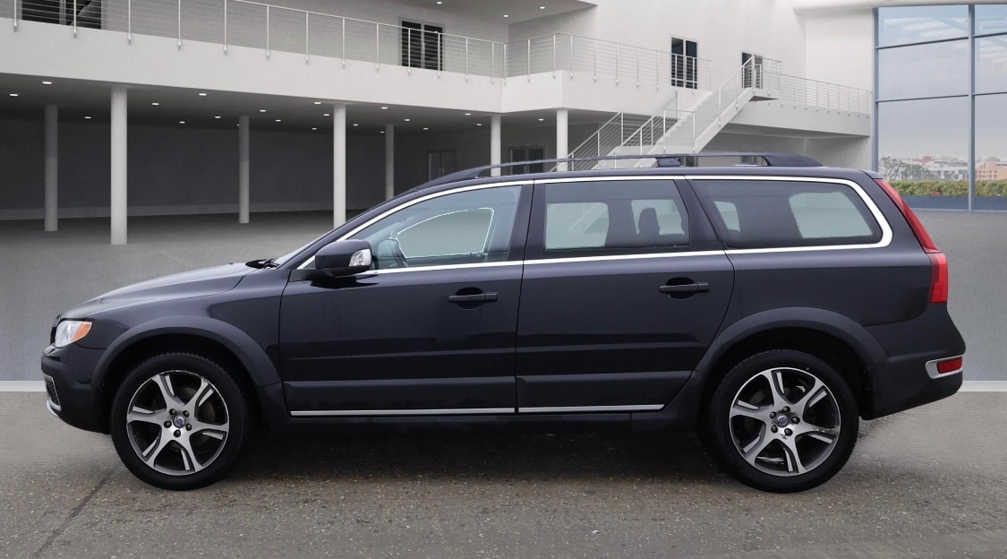 Used Volvo XC70 2013 for sale - 76344330: Photo 5