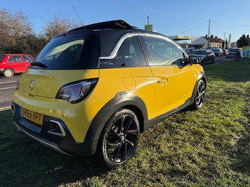Used Vauxhall ADAM 2015 for sale - 76757374: Photo