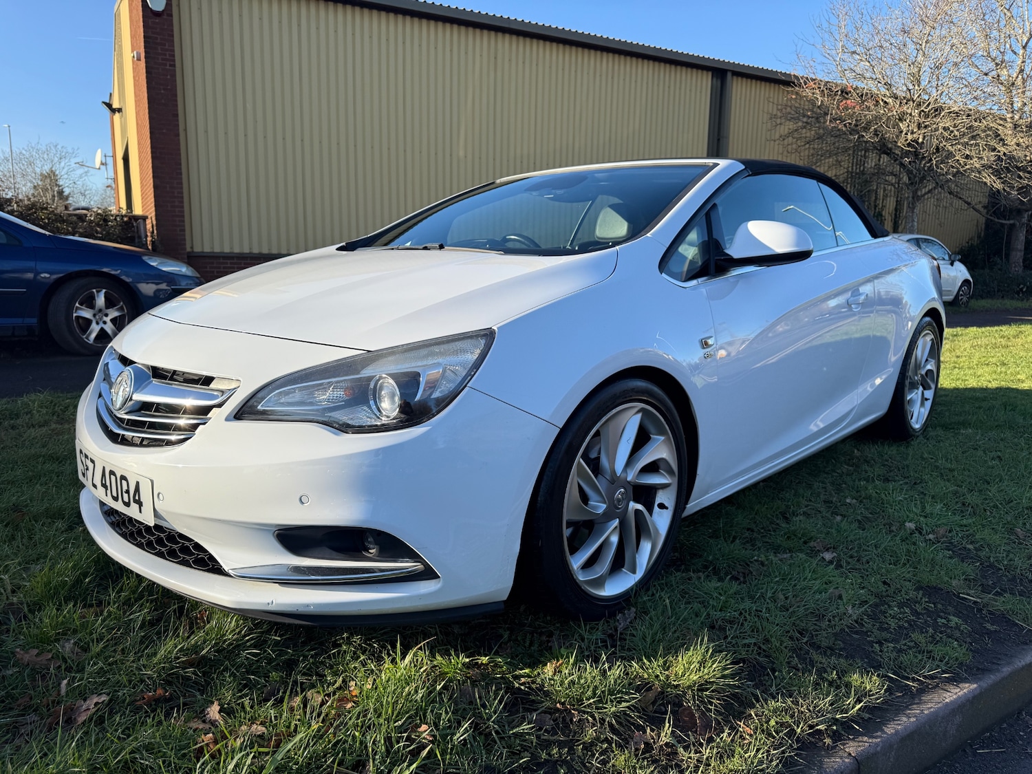 Used Vauxhall Cascada 2014 for sale - 76757386: Photo 3
