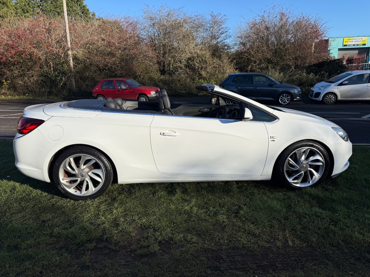 Used Vauxhall Cascada 2014 for sale - 76757386: Photo 6