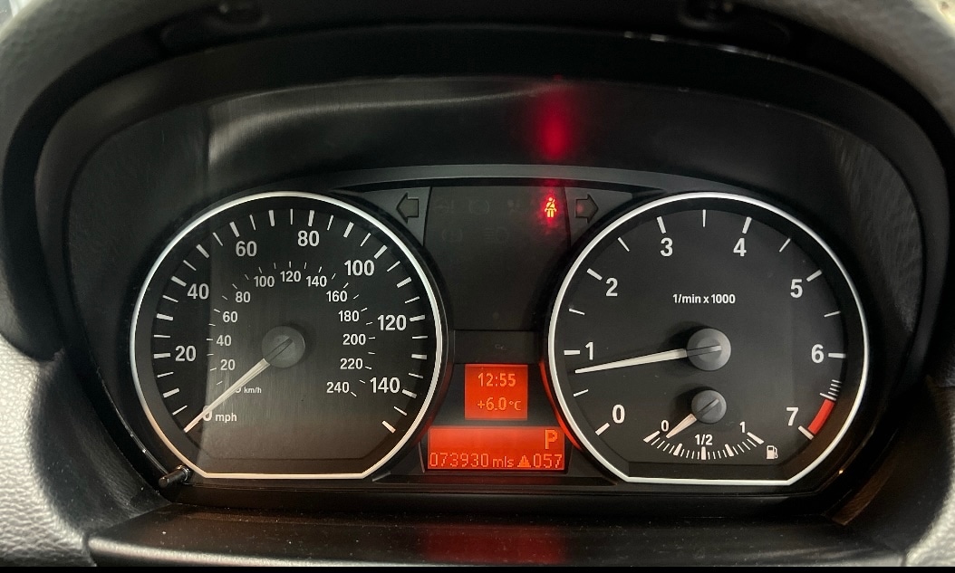 Used BMW 1 Series 2011 for sale - 76627350: Photo 9