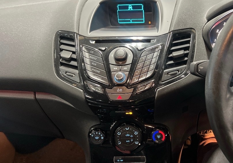 Used Ford Fiesta 2015 for sale - 77660522: Photo 9