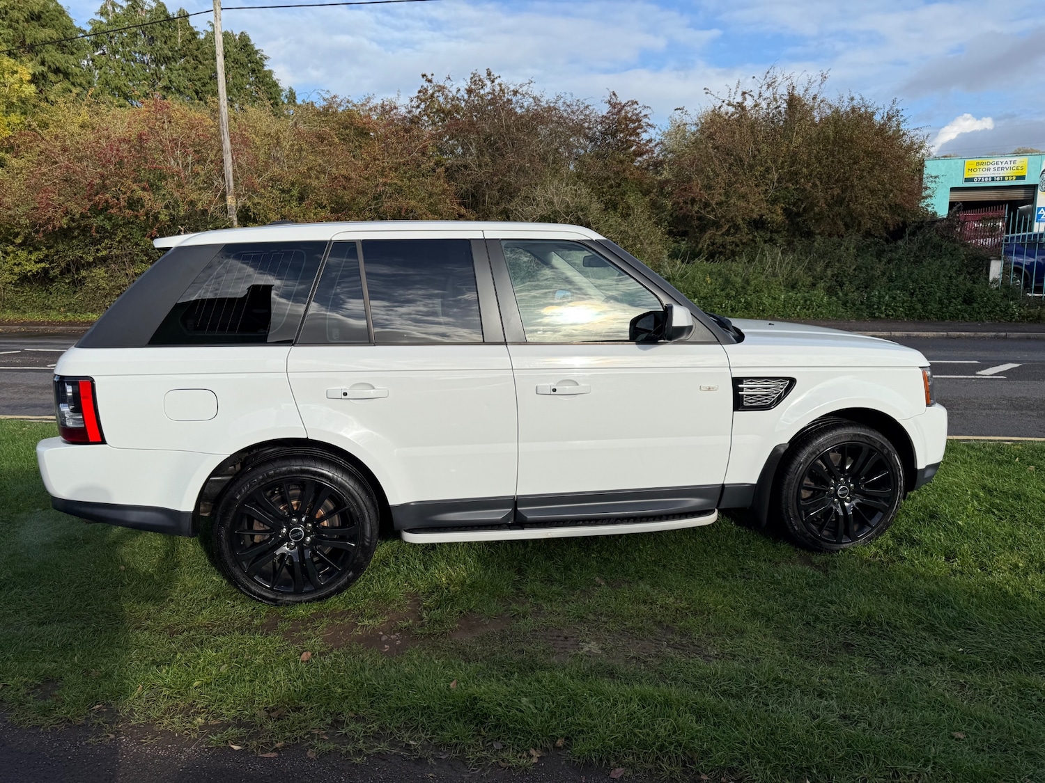 Used Land Rover Range Rover Sport 2012 for sale - 76313616: Photo 4