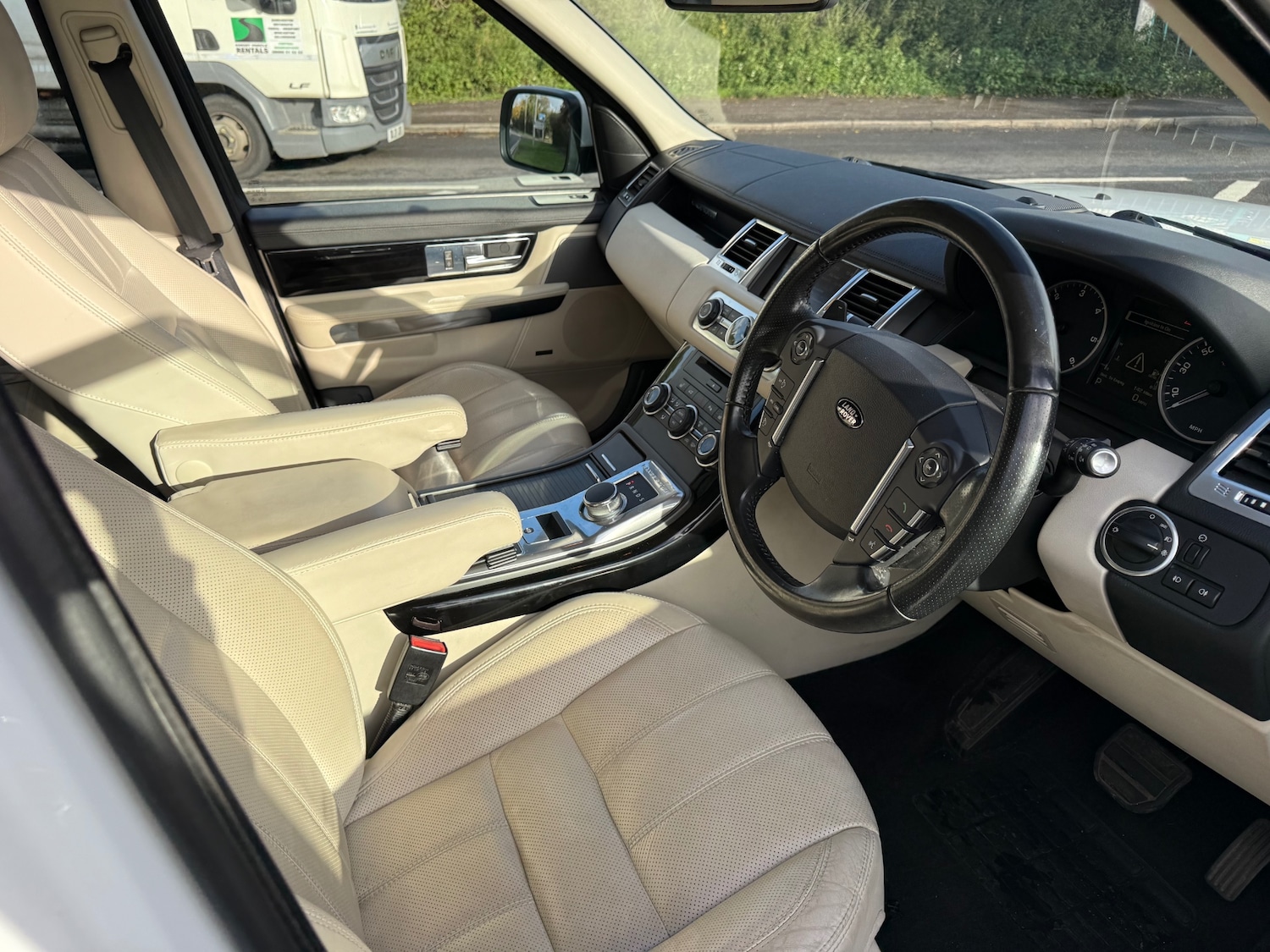 Used Land Rover Range Rover Sport 2012 for sale - 76313616: Photo 9