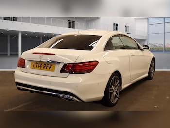 Used Mercedes-Benz E Class 2014 for sale - 76426662: Photo