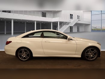 Used Mercedes-Benz E Class 2014 for sale - 76426662: Photo