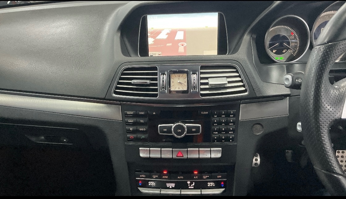 Used Mercedes-Benz E Class 2014 for sale - 76426662: Photo 9