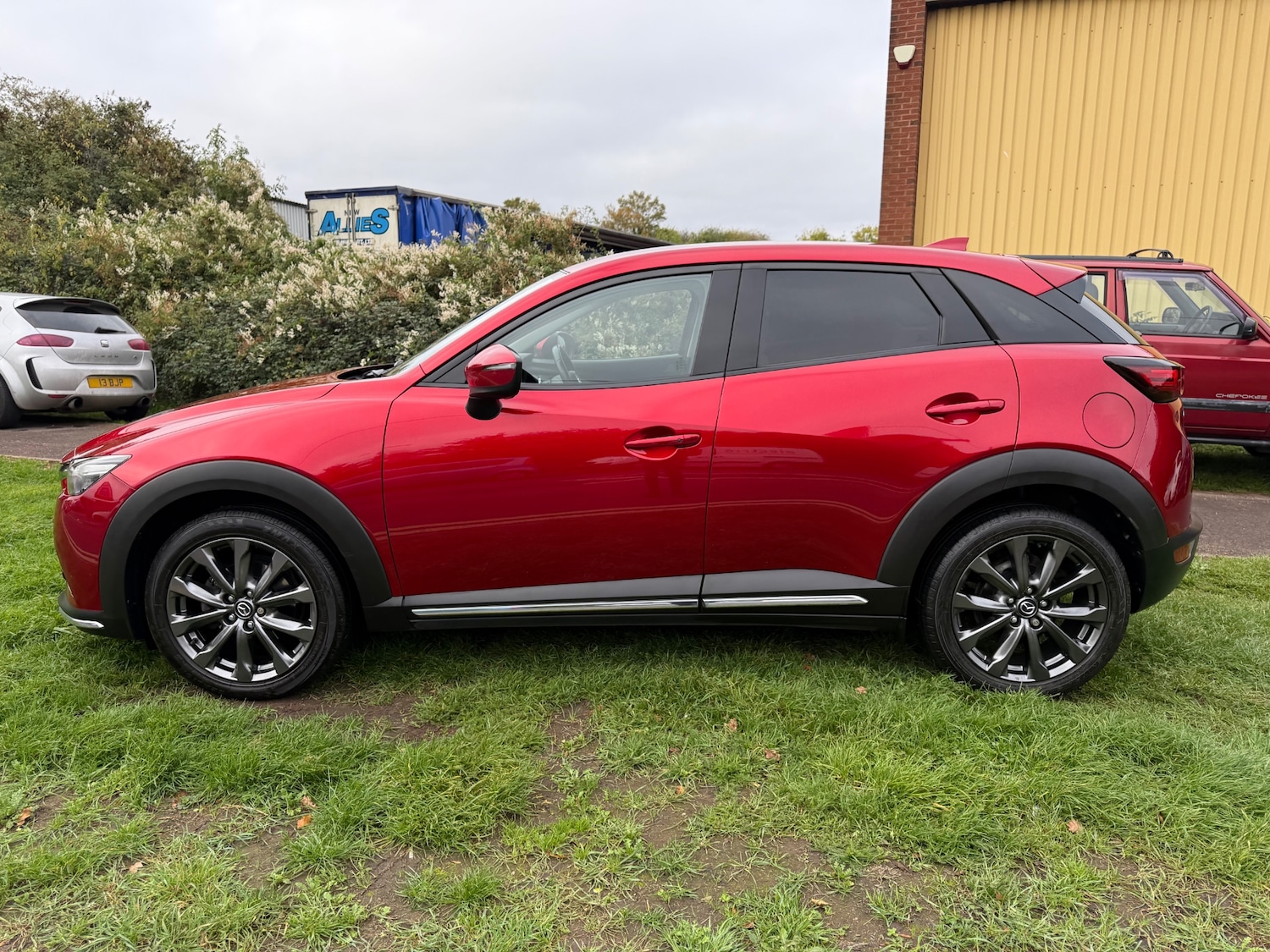 Used Mazda CX-3 2018 for sale - 76236428: Photo 5