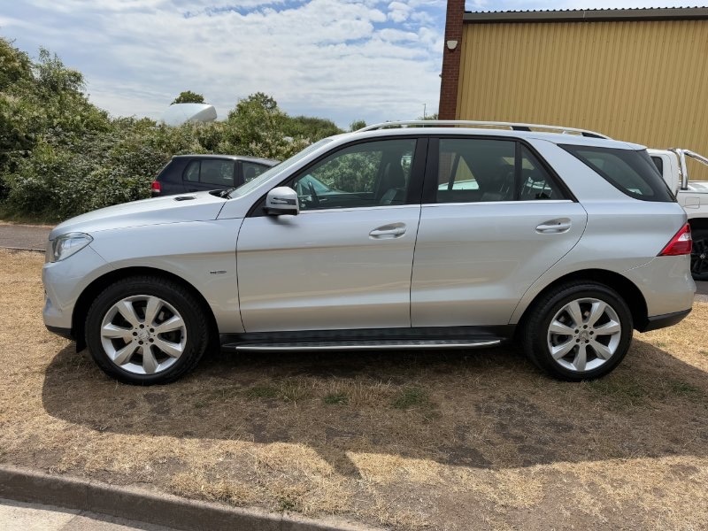 Used Mercedes-Benz M Class 2012 for sale - 78053371: Photo 5