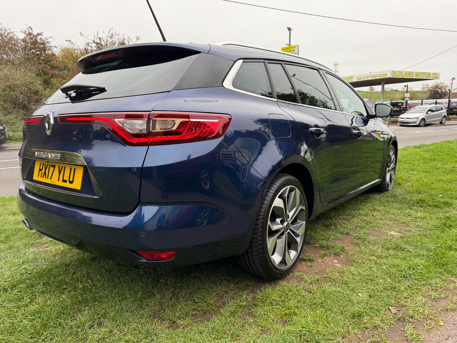 Used Renault Megane 2017 for sale - 76236441: Photo 3