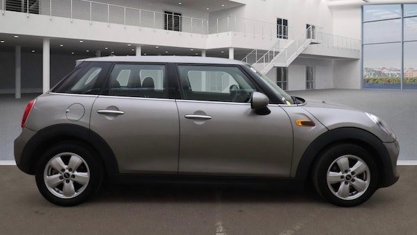 Used MINI Hatch 2017 for sale - 76235235: Photo 4