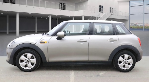 Used MINI Hatch 2017 for sale - 76235235: Photo 5
