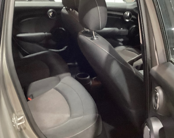 Used MINI Hatch 2017 for sale - 76235235: Photo 8
