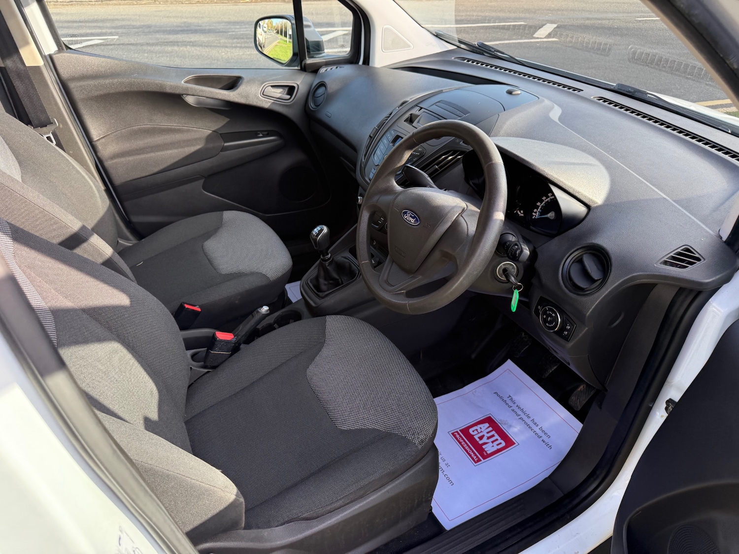 Used Ford Transit Courier 2019 for sale - 76643163: Photo 9