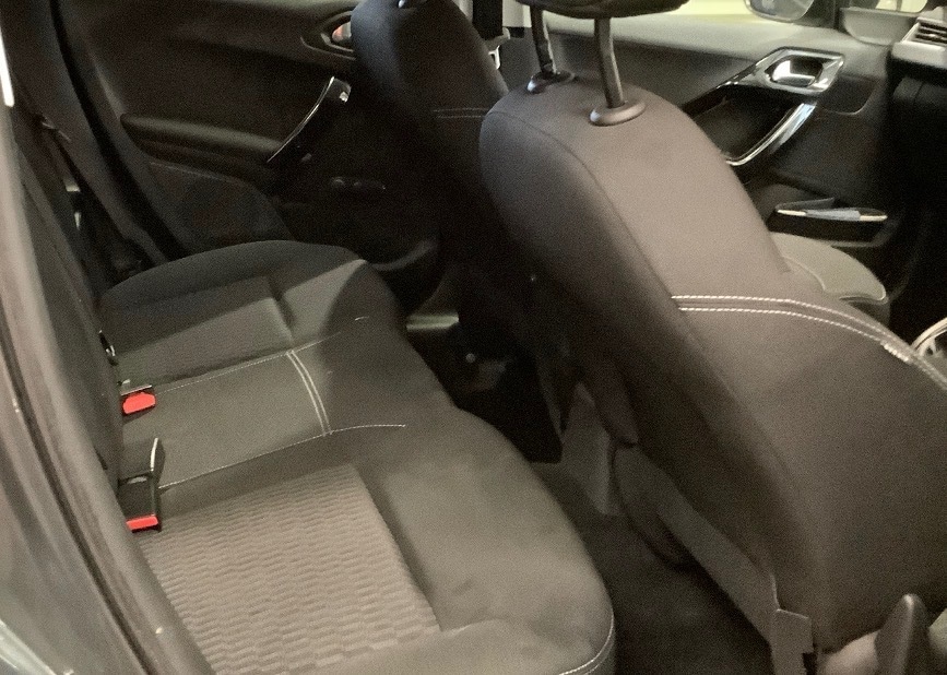 Used Peugeot 208 2017 for sale - 77595055: Photo 8
