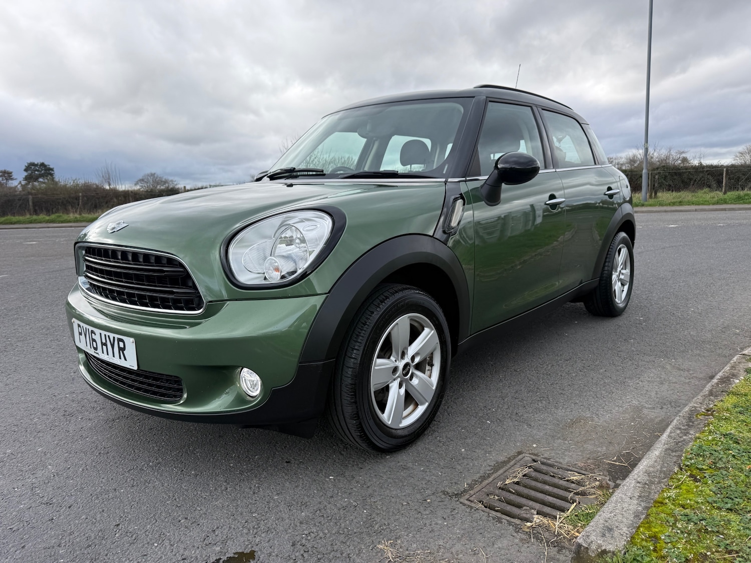 Used MINI Countryman 2016 for sale - 77710981: Photo 2