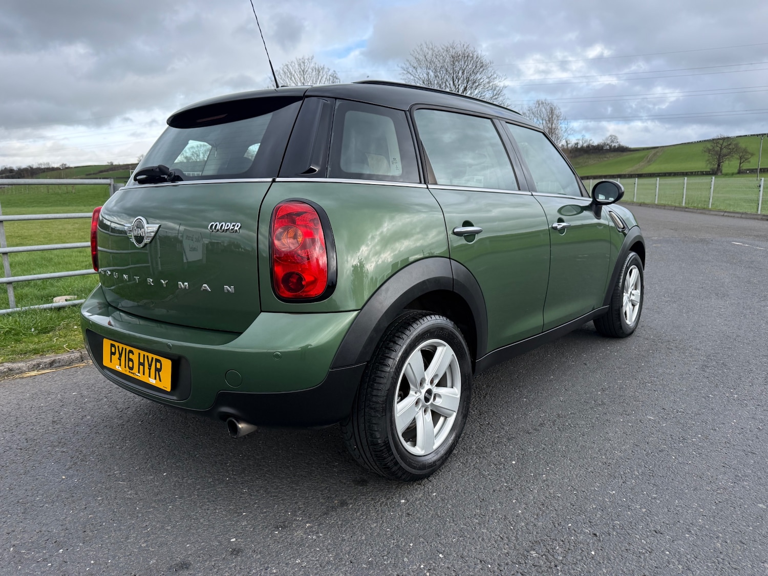 Used MINI Countryman 2016 for sale - 77710981: Photo 3
