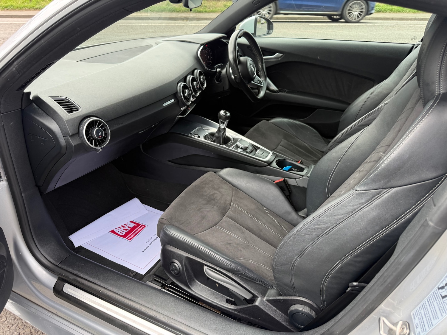 Used Audi TT 2015 for sale - 77654035: Photo 10