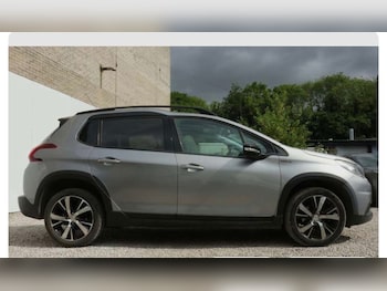 Used Peugeot 2008 2018 for sale - 78986393: Photo