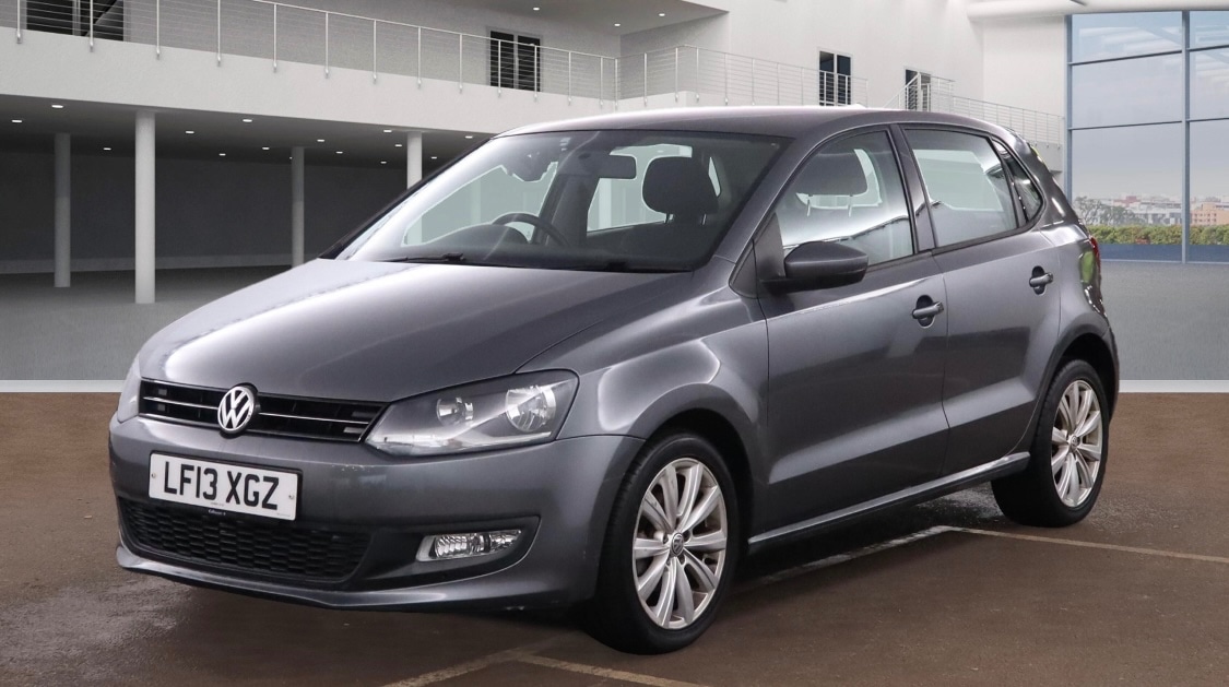 Used Volkswagen Polo 2013 for sale - 76837232: Photo 2