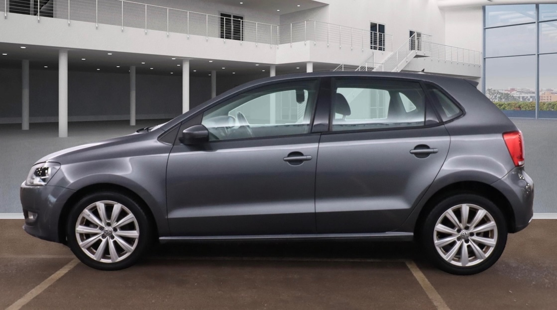 Used Volkswagen Polo 2013 for sale - 76837232: Photo 5