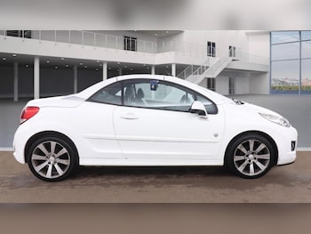 Used Peugeot 207 2014 for sale - 77637102: Photo