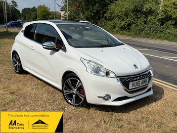 Used Peugeot 208 2015 for sale - 79168292: Photo
