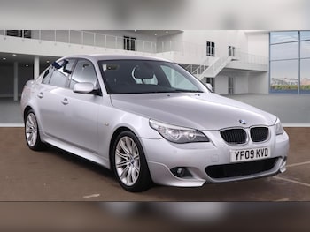 Used BMW 5 Series 2009 for sale - 76821442: Photo