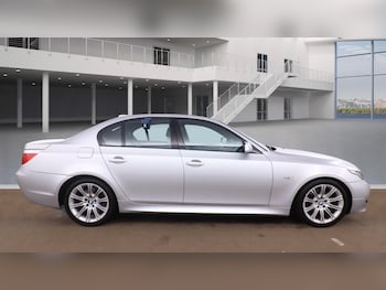Used BMW 5 Series 2009 for sale - 76821442: Photo