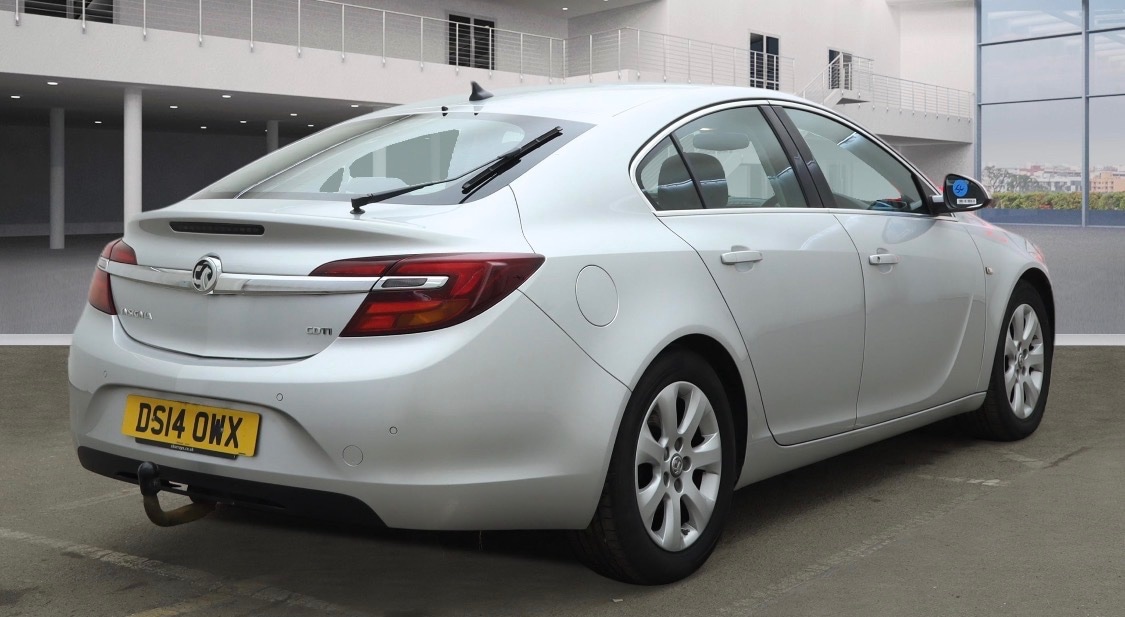 Used Vauxhall Insignia 2014 for sale - 77920950: Photo 3