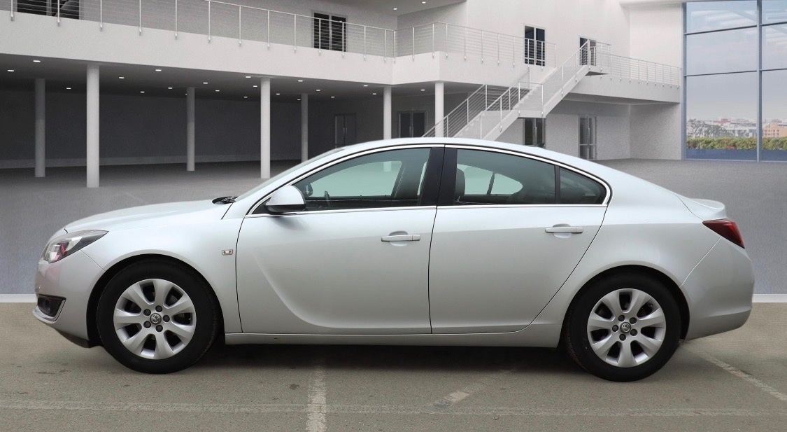 Used Vauxhall Insignia 2014 for sale - 77920950: Photo 5