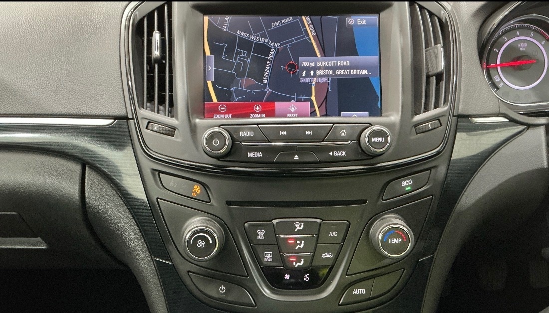 Used Vauxhall Insignia 2014 for sale - 77920950: Photo 9