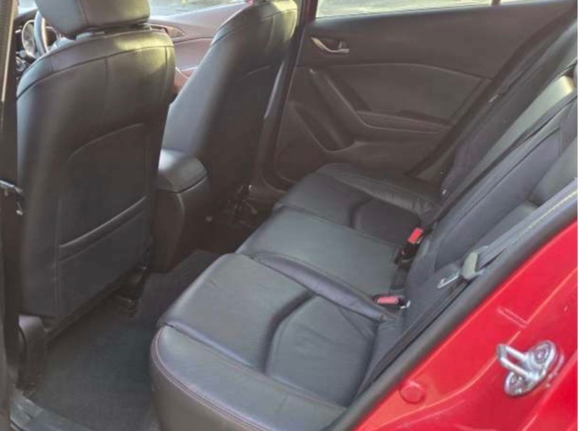 Used Mazda Mazda3 2014 for sale - 77205164: Photo 8