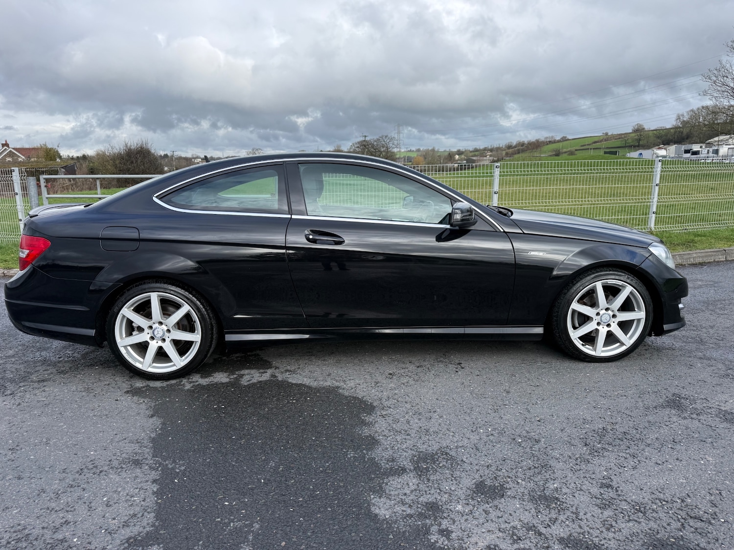 Used Mercedes-Benz C Class 2013 for sale - 77489966: Photo 4