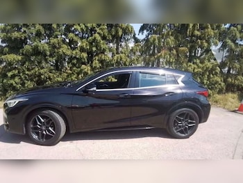 Used Infiniti Q30 2017 for sale - 79226530: Photo