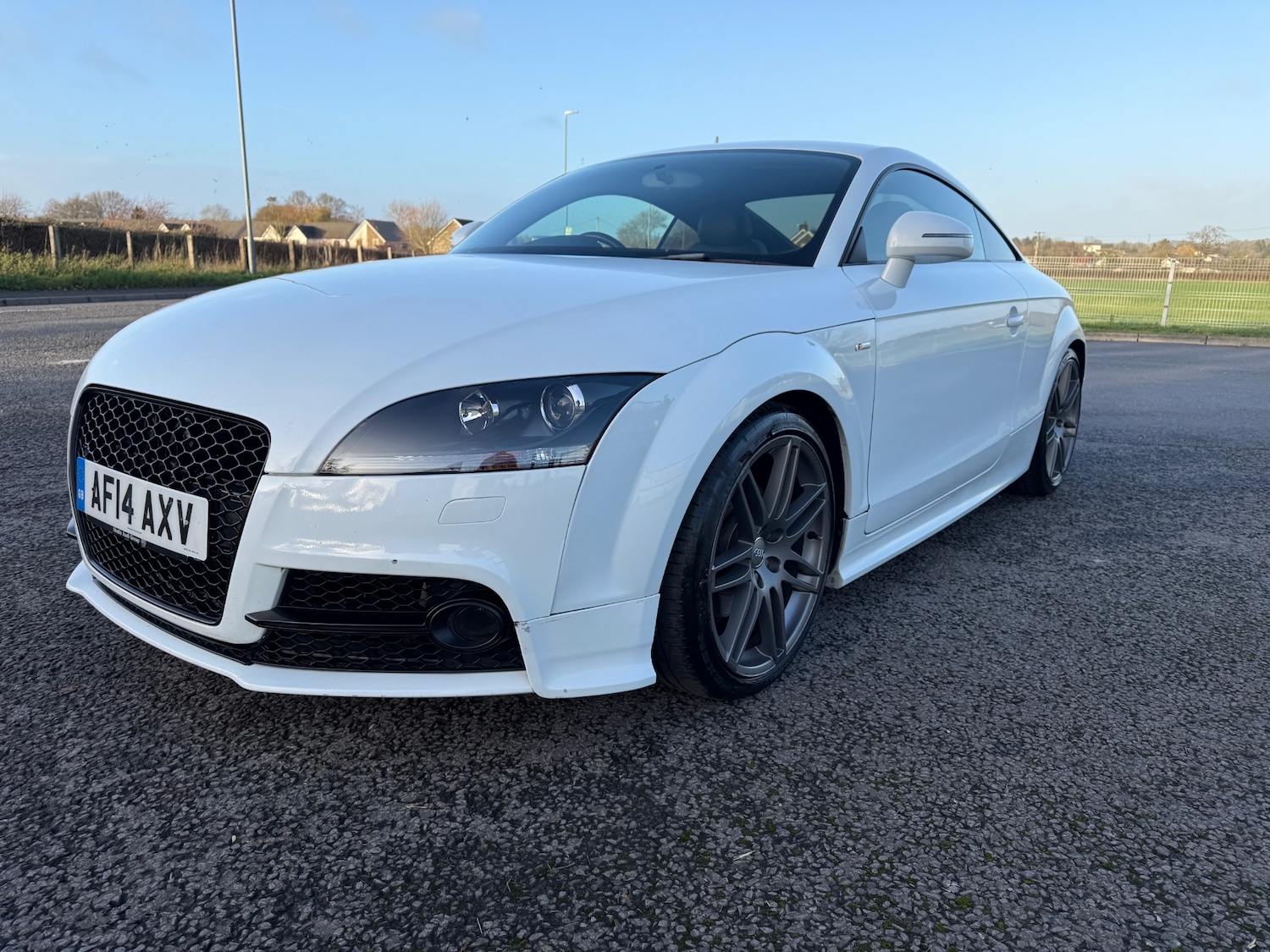 Used Audi TT 2014 for sale - 76836931: Photo 2