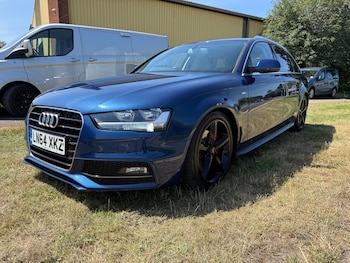 Used Audi A4 2014 for sale - 79025257: Photo
