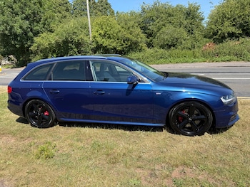 Used Audi A4 2014 for sale - 79025257: Photo