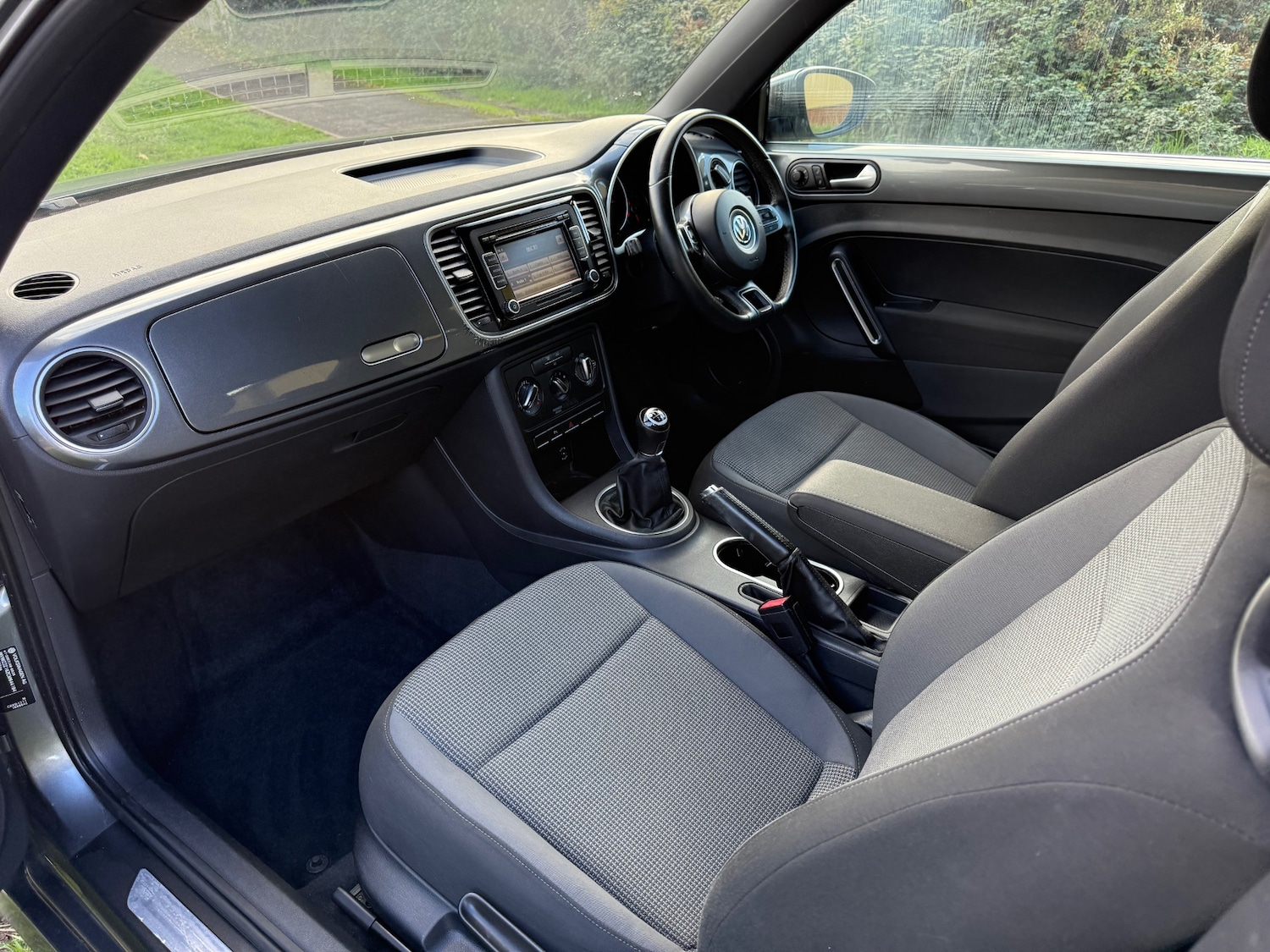 Used Volkswagen Beetle 2012 for sale - 76334195: Photo 10