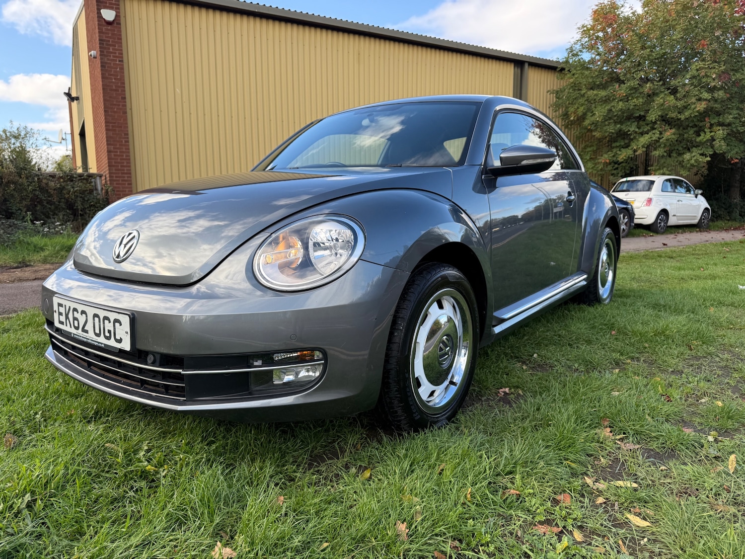 Used Volkswagen Beetle 2012 for sale - 76334195: Photo 2