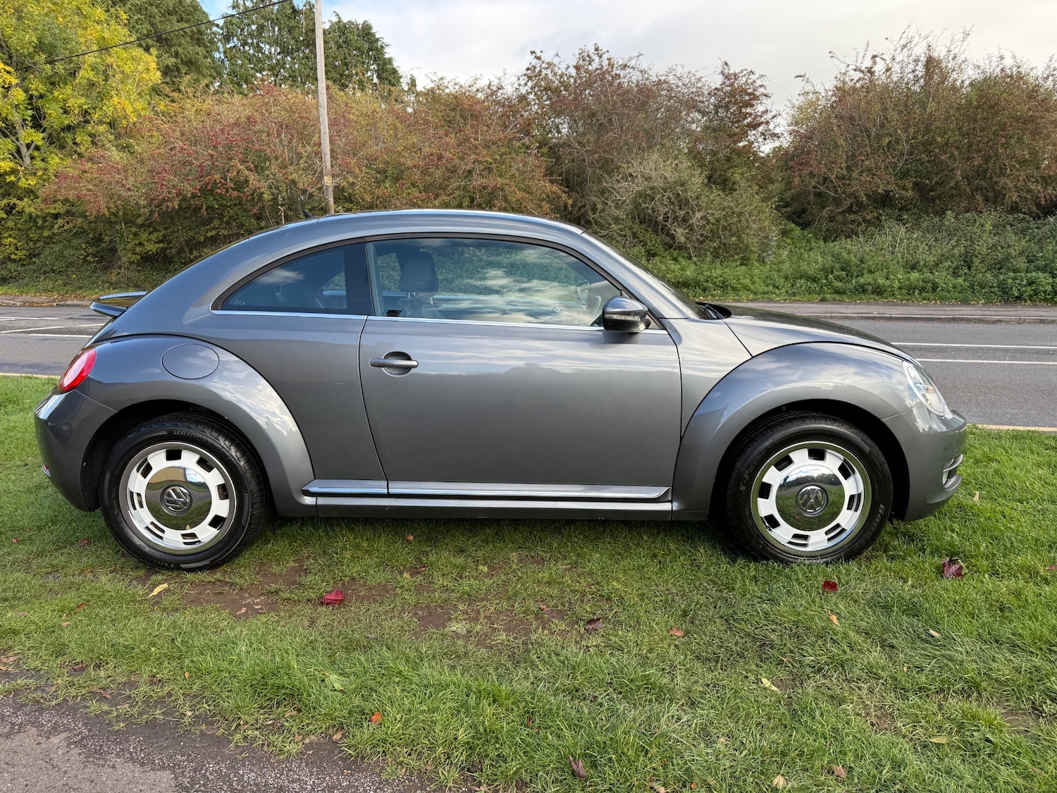 Used Volkswagen Beetle 2012 for sale - 76334195: Photo 4