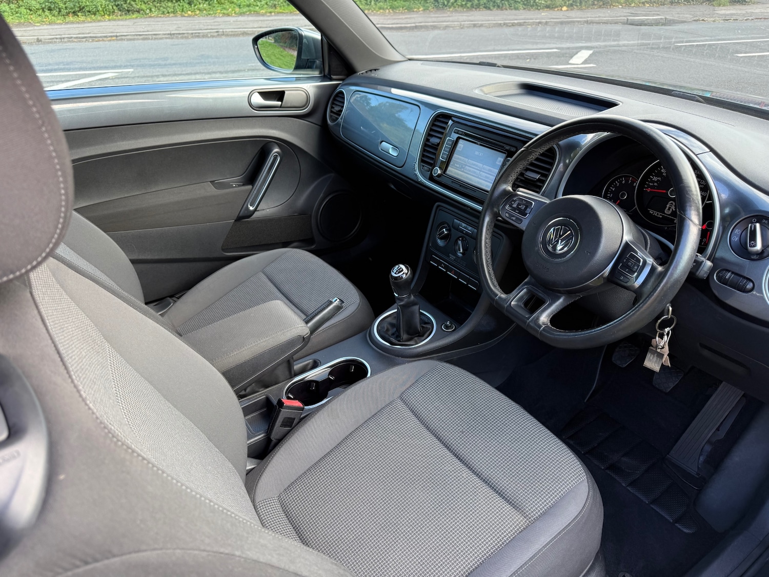 Used Volkswagen Beetle 2012 for sale - 76334195: Photo 9